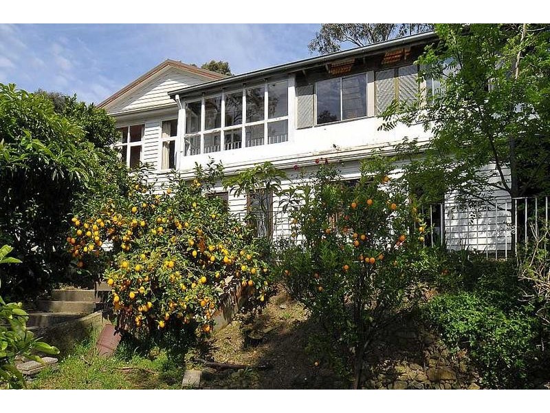 36 Ferndale Road, Upper Ferntree Gully VIC 3156