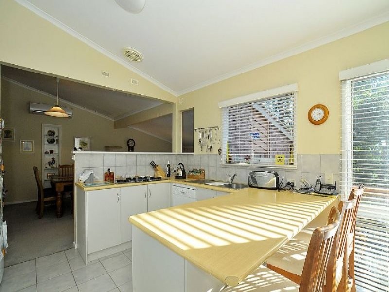 7/3 Frame Avenue, Tecoma VIC 3160