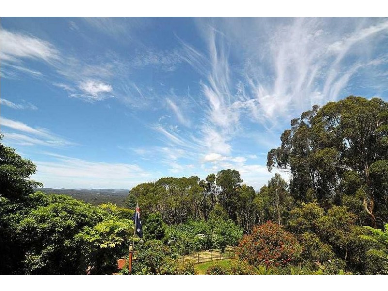 10 Karen Street, Selby VIC 3159