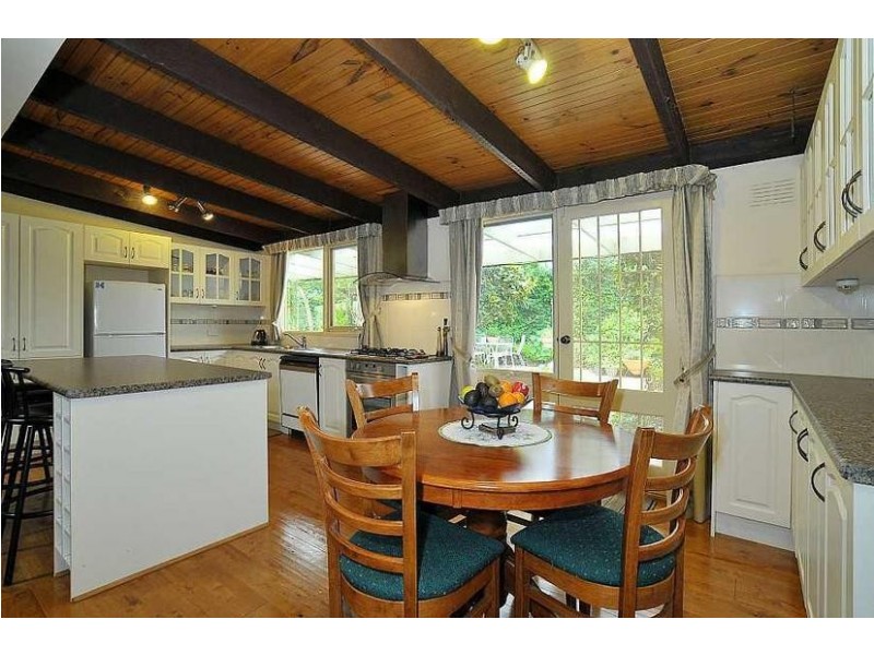 10 Highcliff Road, Upwey VIC 3158