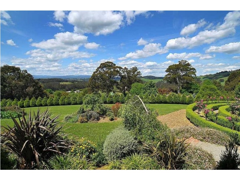 31 Sennitts Road, The Patch VIC 3792