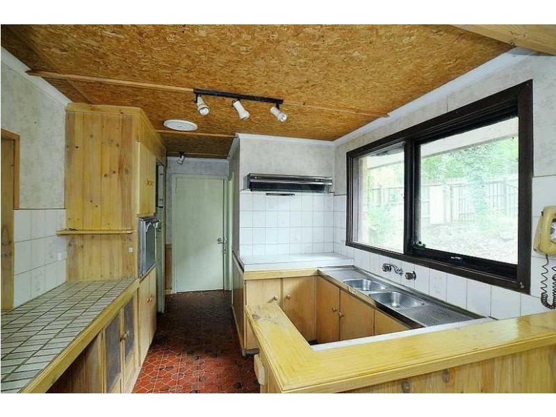 10 Lyndall Road, Belgrave South VIC 3160