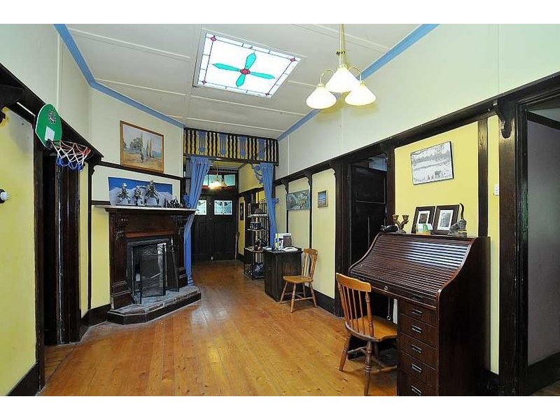 11 Belgrave Hallam Road, Belgrave VIC 3160
