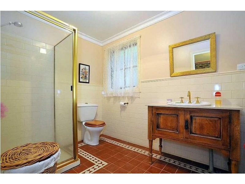 21 Woodhurst Grove, Kalorama VIC 3766