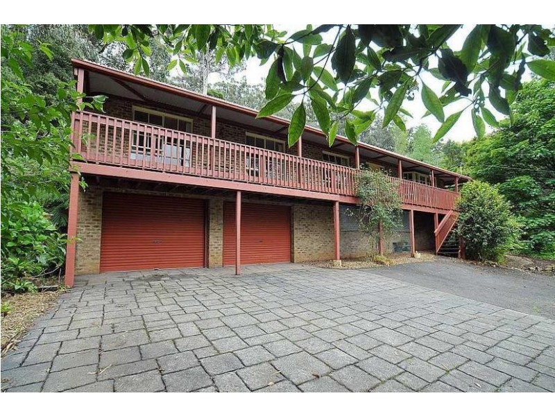 21 Woodhurst Grove, Kalorama VIC 3766
