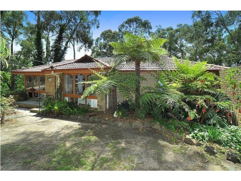 28 Glenfern Avenue, Upwey VIC 3158