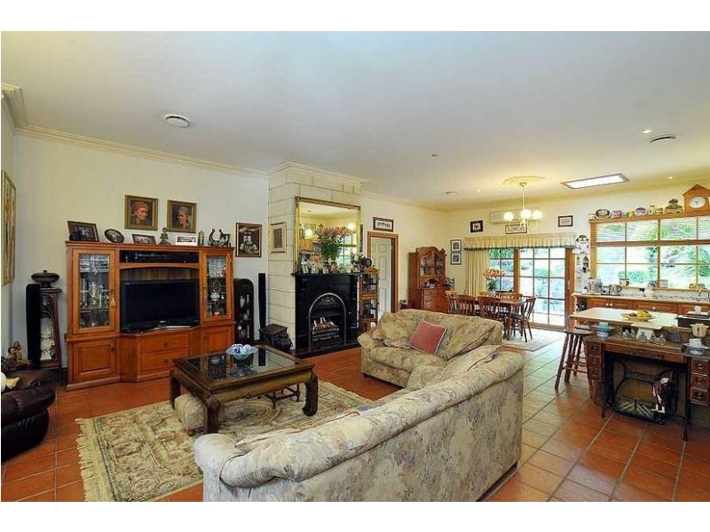 4 Forest Road, Belgrave VIC 3160