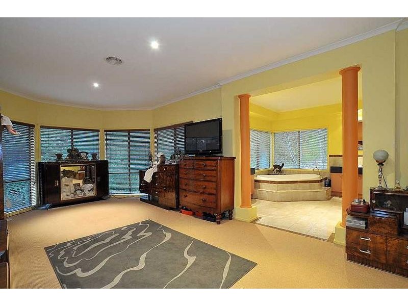 4A Temple Road, Belgrave South VIC 3160