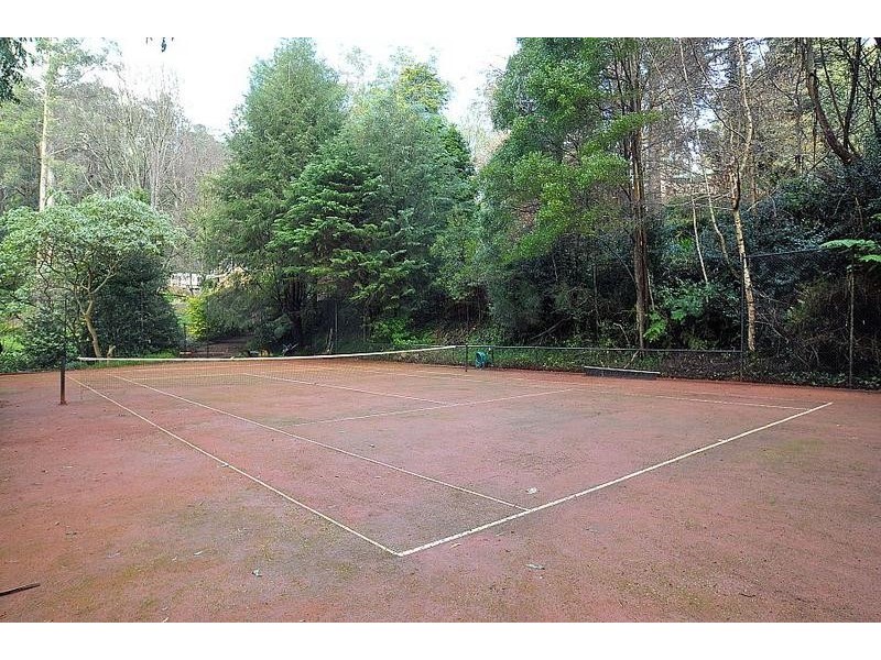 2 Helena Avenue, Kallista VIC 3791