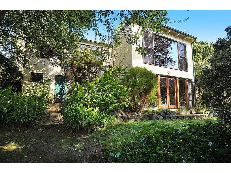 2 Helena Avenue, Kallista VIC 3791