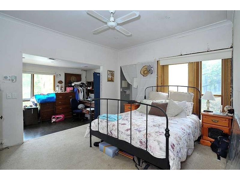 64 Park Drive, Belgrave VIC 3160