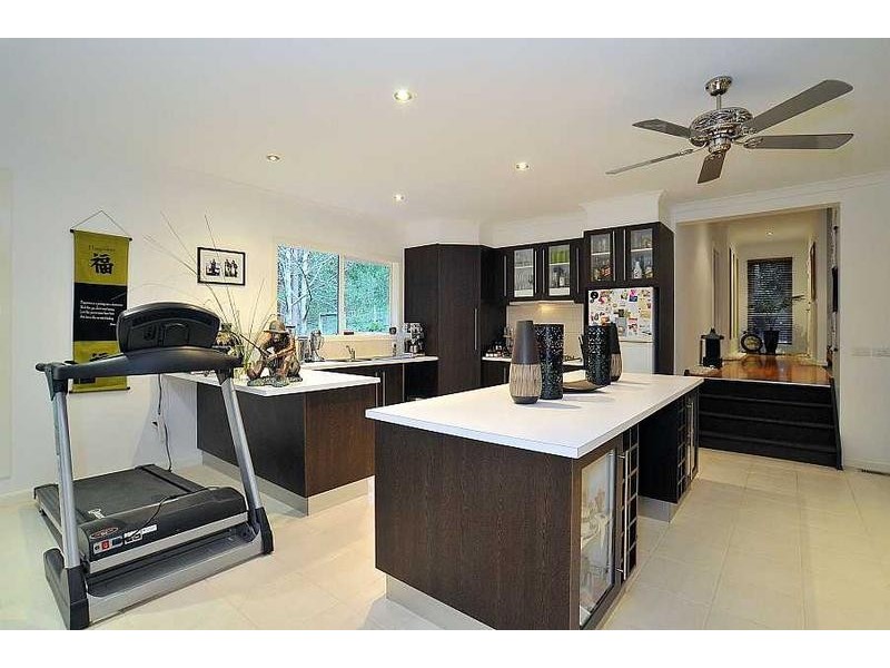 15 Wombalana Road, Selby VIC 3159