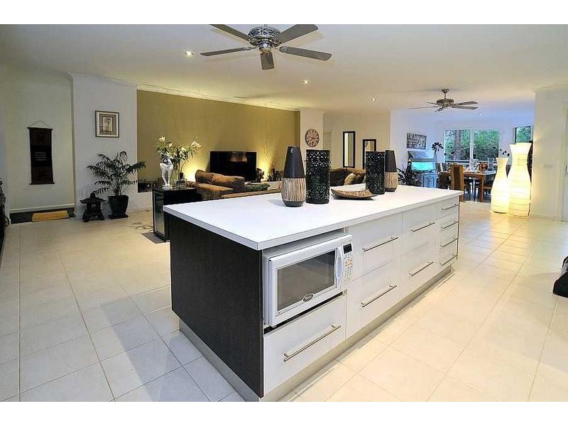 15 Wombalana Road, Selby VIC 3159