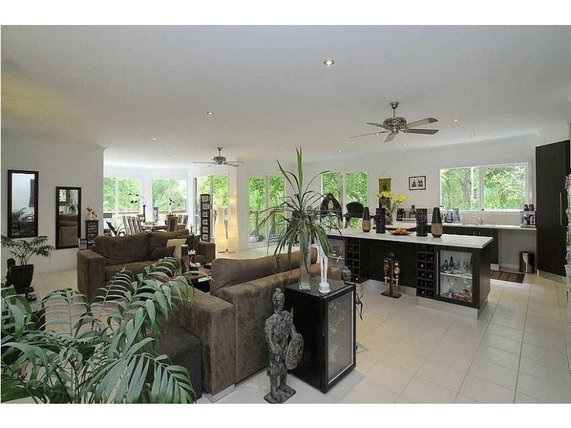 15 Wombalana Road, Selby VIC 3159