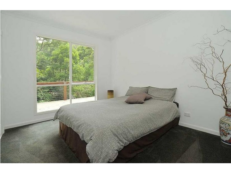 15 Wombalana Road, Selby VIC 3159