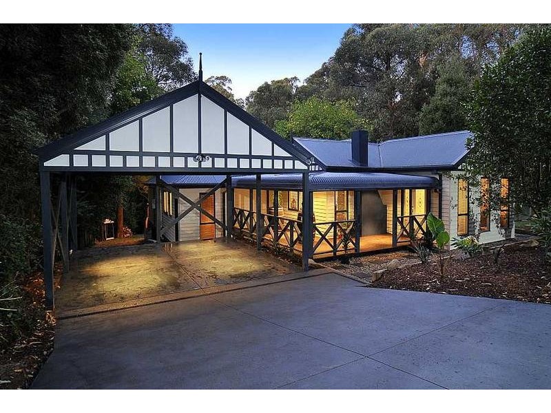 15 Wombalana Road, Selby VIC 3159