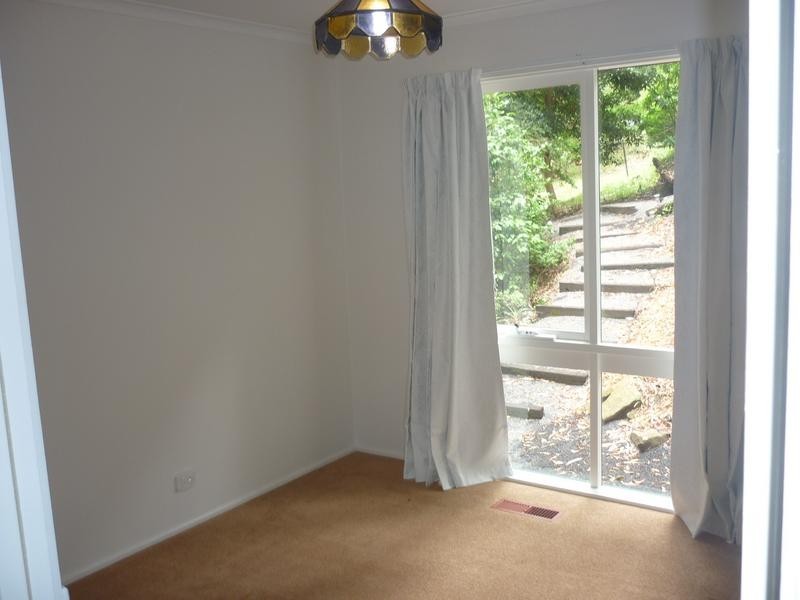 9 Leslie Street, Belgrave VIC 3160