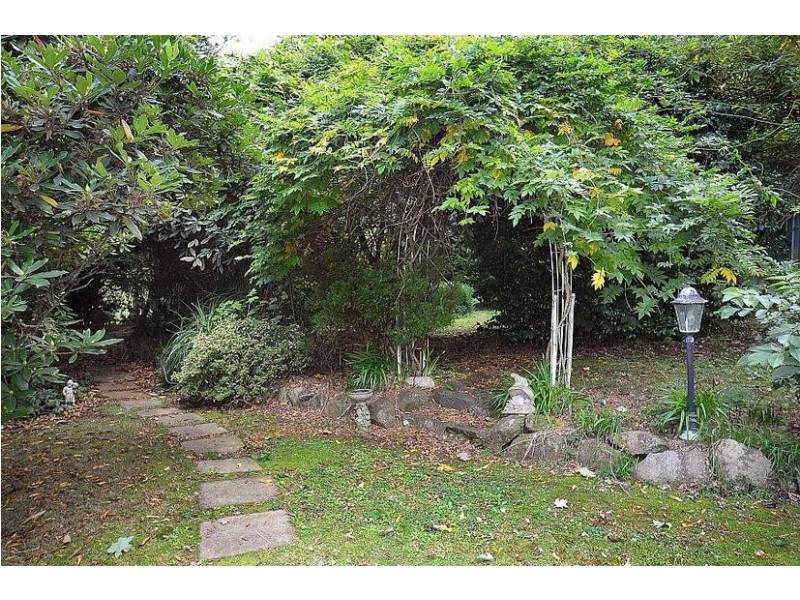 21 Old Main Road, Ferny Creek VIC 3786