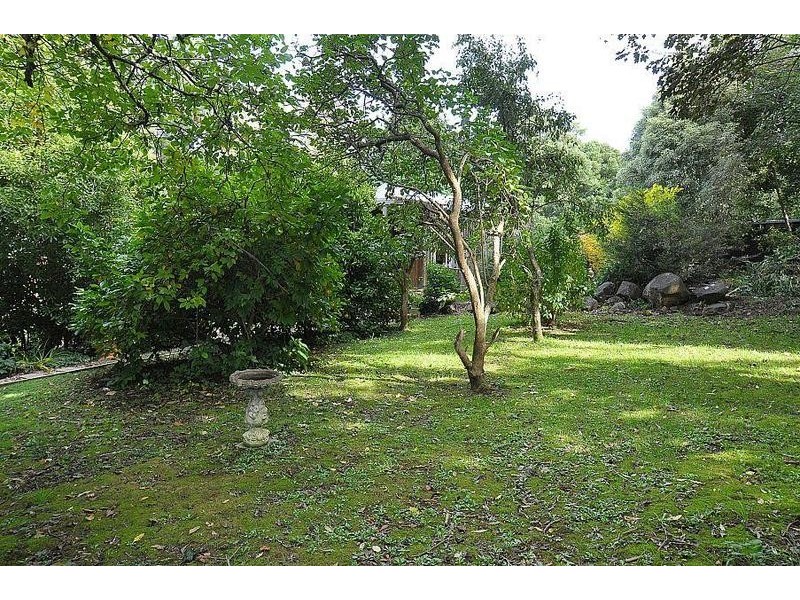 21 Old Main Road, Ferny Creek VIC 3786