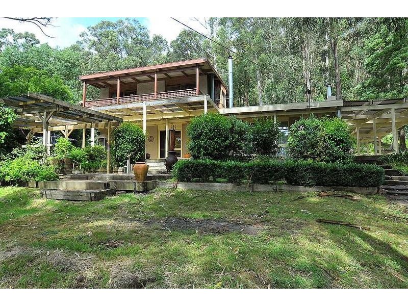 3 Johns Road, Selby VIC 3159