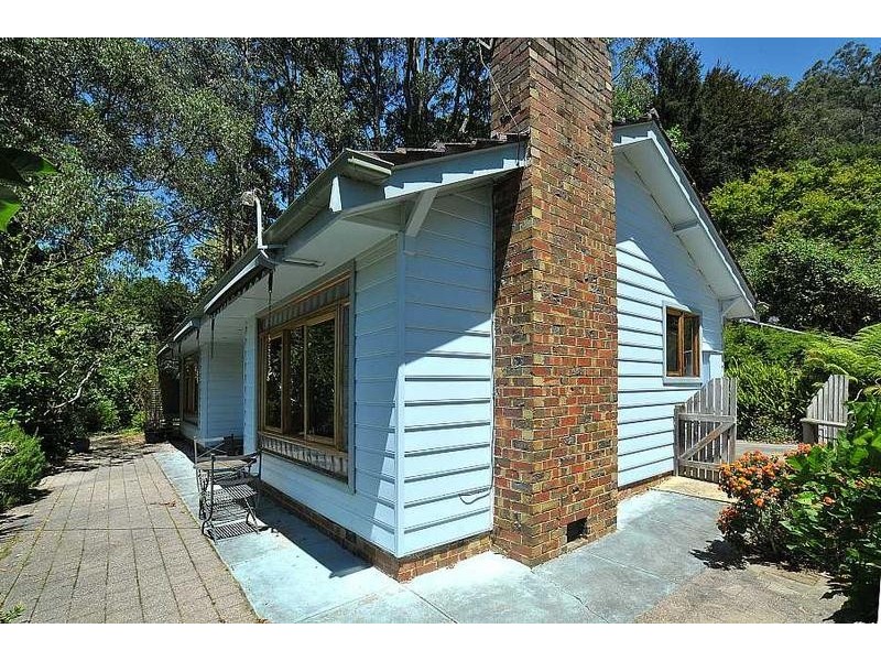 10 Rivington Avenue, Kallista VIC 3791