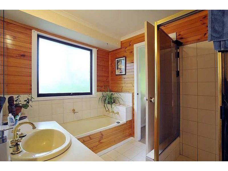 20 Moxhams Road, Monbulk VIC 3793