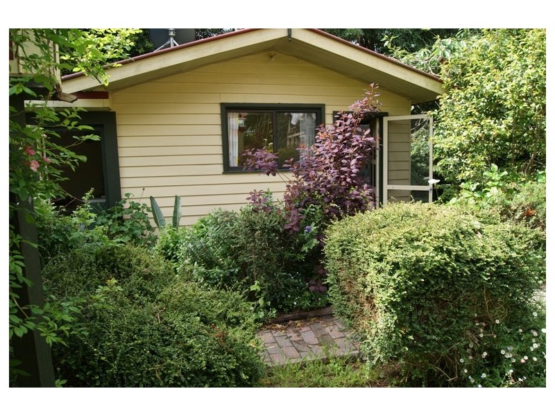 51 The Crecscent, Belgrave Heights VIC 3160