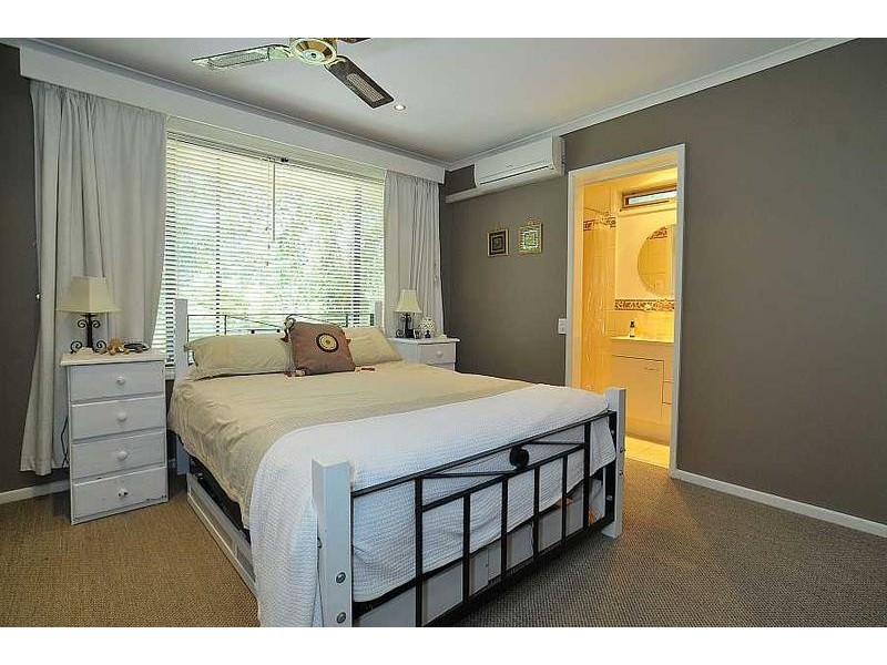 49 Fairy Dell Road, Tecoma VIC 3160
