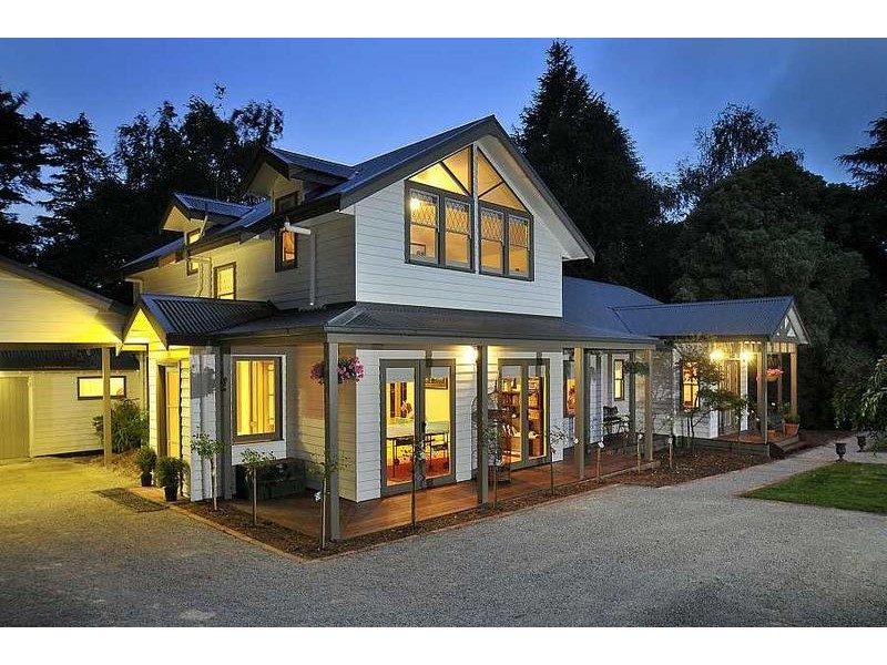 33 Ridge Road, Kallista VIC 3791