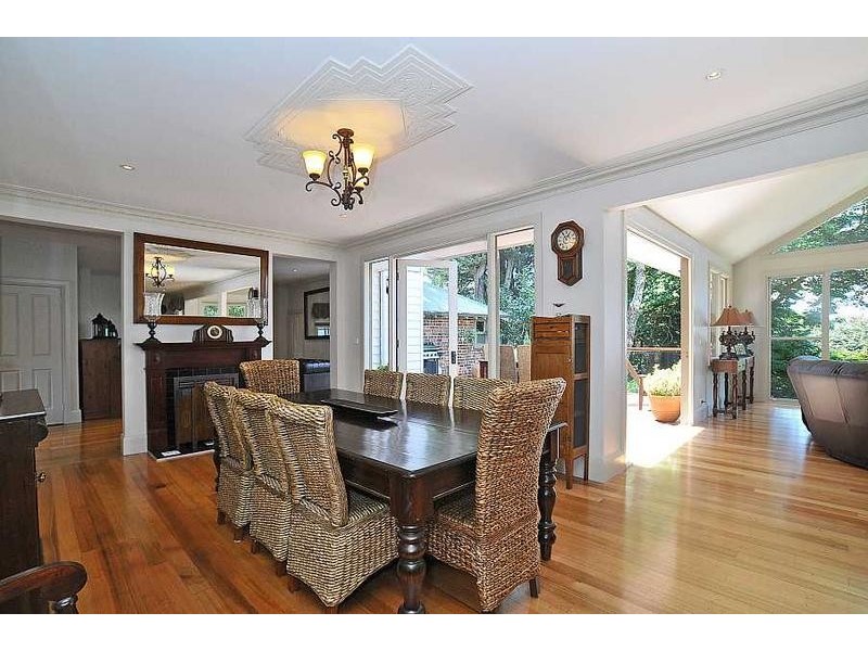 33 Ridge Road, Kallista VIC 3791