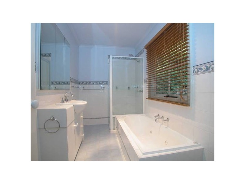 6 Nicholson Street, Olinda VIC 3788