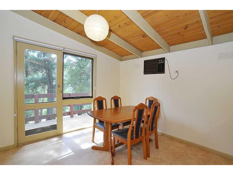 1 Maskells Hill Road, Selby VIC 3159