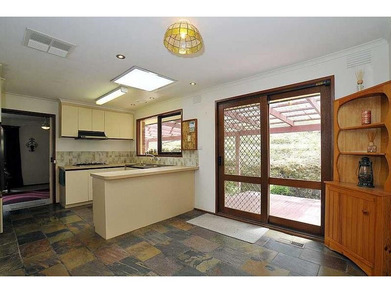 5-7 Torry Hill Road, Upwey VIC 3158