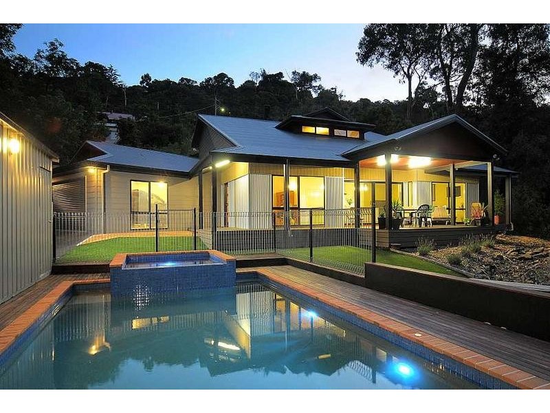 109 Old Belgrave Road, Upwey VIC 3158