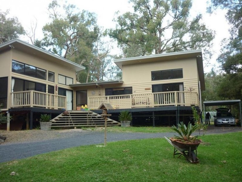 67 LOCKWOOD ROAD, Belgrave Heights VIC 3160