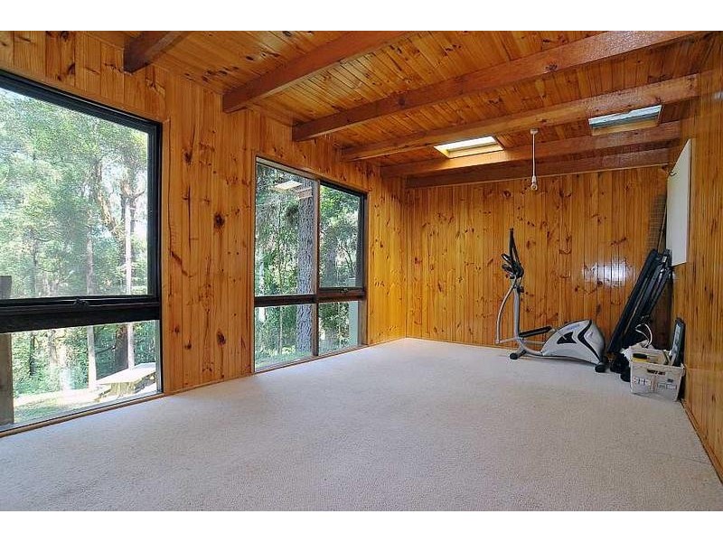 27 Old Monbulk Road, Belgrave VIC 3160