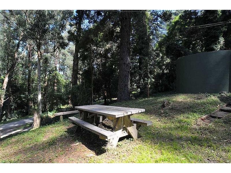 27 Old Monbulk Road, Belgrave VIC 3160