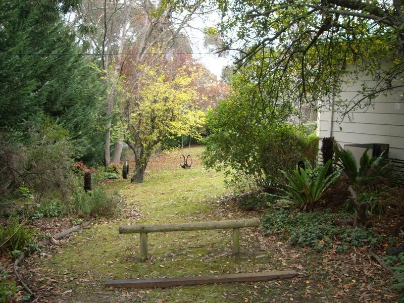 2 Cambridge Street, Belgrave South VIC 3160