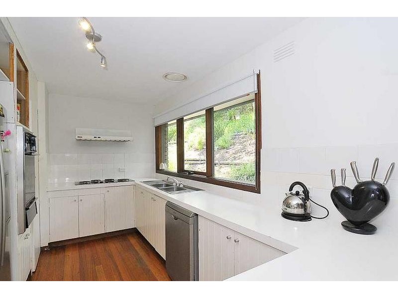 11 Horizon Road, Selby VIC 3159
