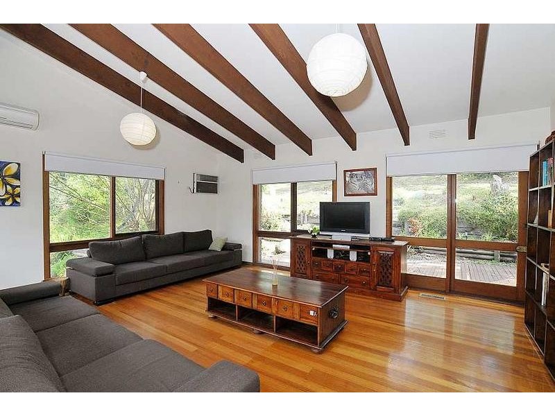 11 Horizon Road, Selby VIC 3159