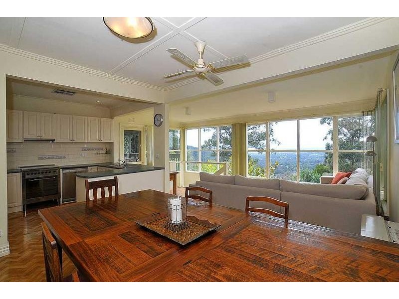 8 Locarno Avenue, Kallista VIC 3791