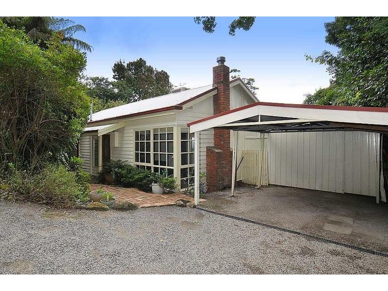 8 Locarno Avenue, Kallista VIC 3791