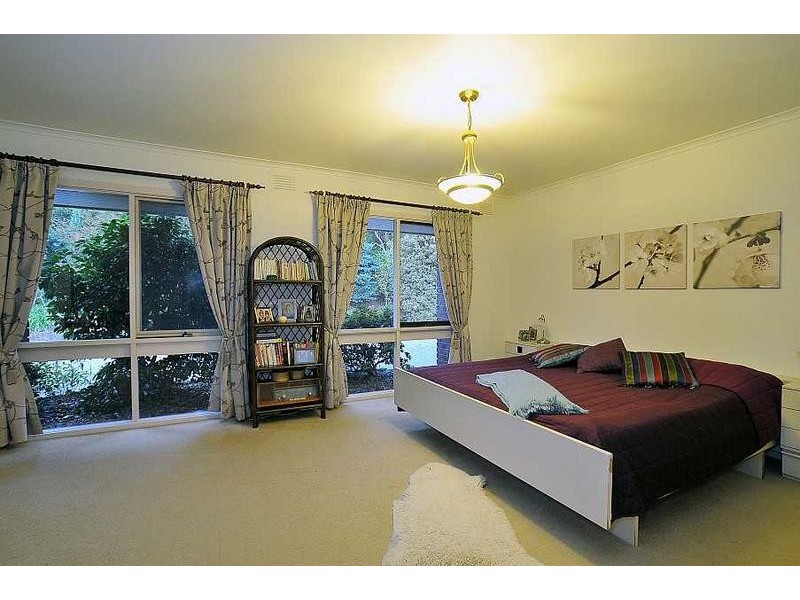 99 Mt.Morton Road, Belgrave South VIC 3160