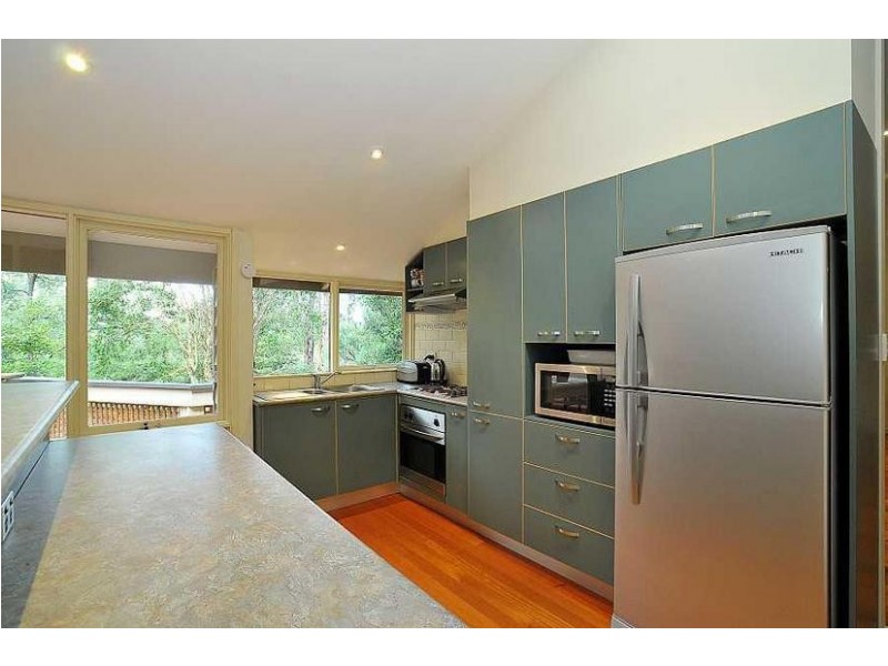 33 Centre Road, Upwey VIC 3158