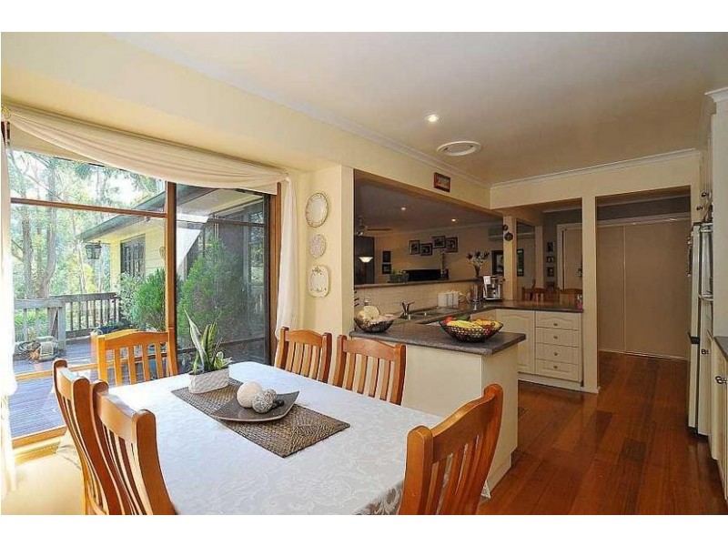 9 Sandells Road, Tecoma VIC 3160