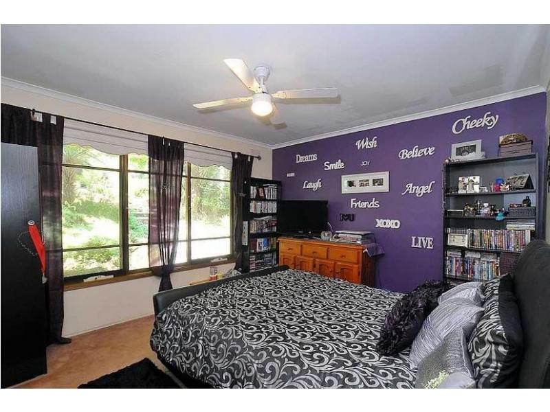 9 Sandells Road, Tecoma VIC 3160