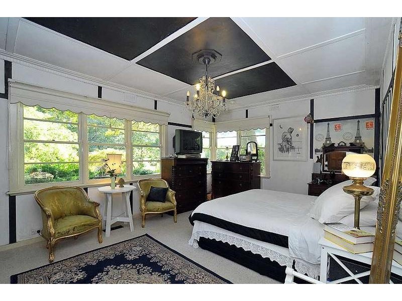 59 The Crescent, Sassafras VIC 3787