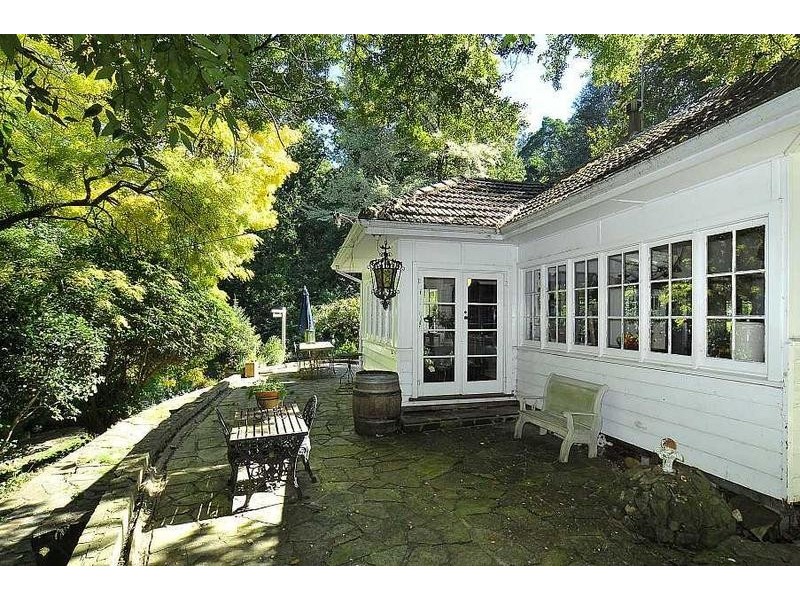 59 The Crescent, Sassafras VIC 3787