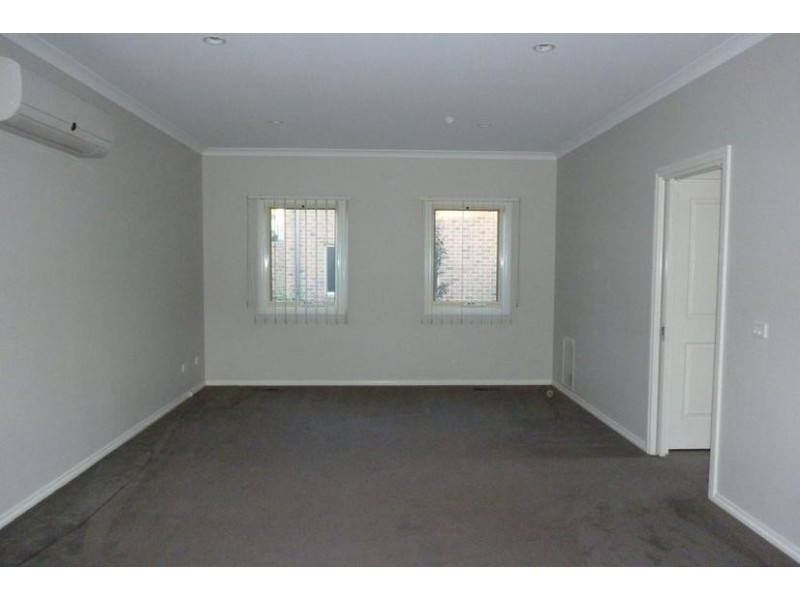 6/39 Devenish Rd, Boronia VIC 3155