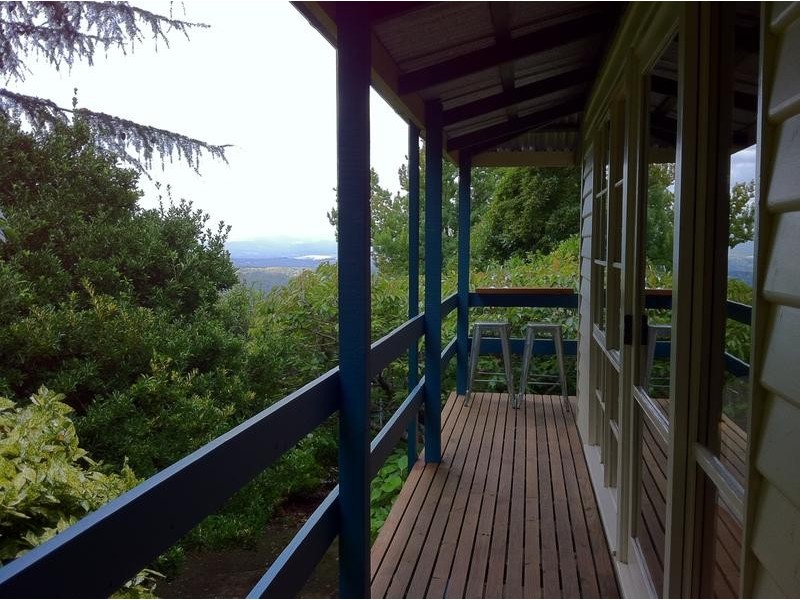 2 Alpine Crescent, Kallista VIC 3791